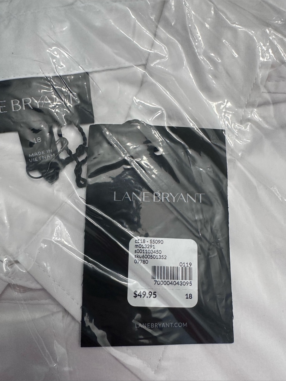 Lane Bryant White Hidden Button No Gap Button Front Shirt Size 18 NWT - Picture 4 of 8